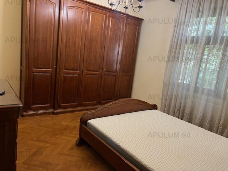 Apartament 5 camere in vila Piata Alba Iulia- adiacent. 